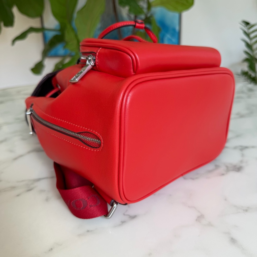 NWT Coach Pace Smooth Leather Backpack Miami Red / Silver CR100 Logo Straps - Picture 7 of 14